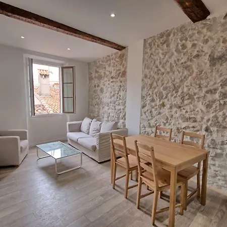 202-appartement Renove Vieil